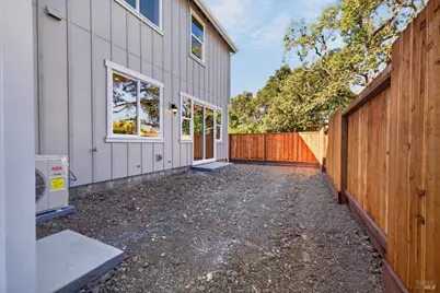 2450 Linwood Avenue, Santa Rosa, CA 95404 - Photo 63