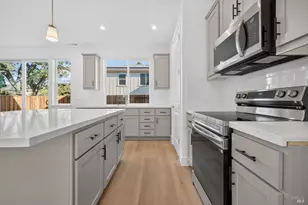 2450 Linwood Ave, Santa Rosa, CA 95404 - Photo 21