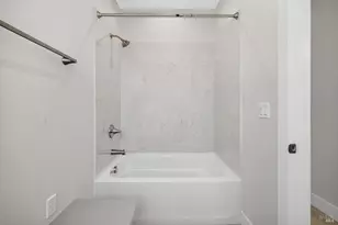 2450 Linwood Ave, Santa Rosa, CA 95404 - Photo 51