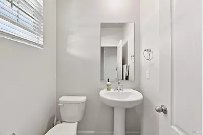 585 Shefford Drive, Vacaville, CA 95687 - Photo 15