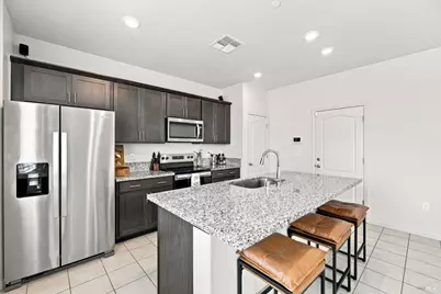 585 Shefford Drive, Vacaville, CA 95687 - Photo 25