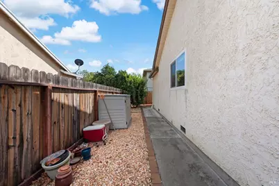 733 Marigold Drive, Fairfield, CA 94533 - Photo 37