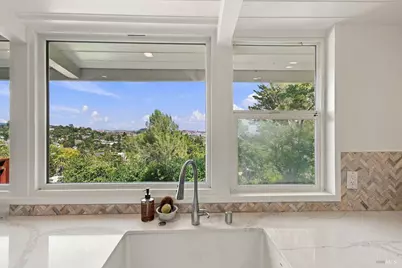407 Redwood Avenue, Corte Madera, CA 94925 - Photo 11