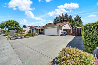 760 Stallion Circle, Fairfield, CA 94533 - Photo 7