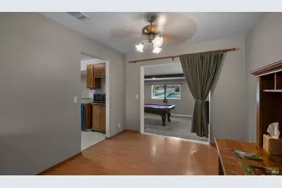 655 W Creekside Circle, Dixon, CA 95620 - Photo 11