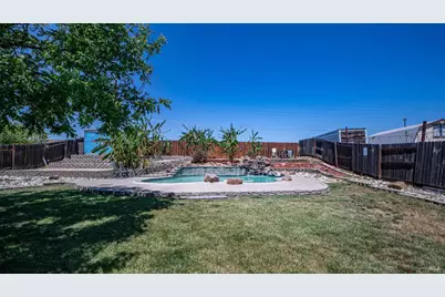 655 W Creekside Circle, Dixon, CA 95620 - Photo 29