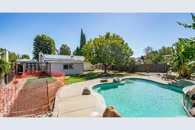 655 W Creekside Circle, Dixon, CA 95620 - Photo 45