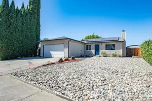 655 W Creekside Cir, Dixon, CA 95620 - Photo 1