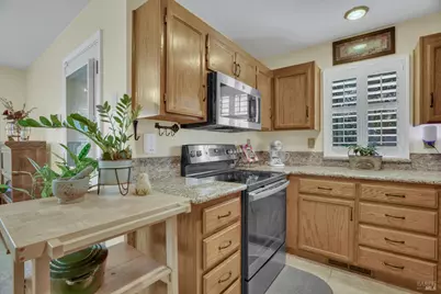 704 Almond Street, Suisun City, CA 94585 - Photo 9