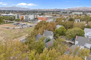 704 Almond St, Suisun City, CA 94585 - Photo 27