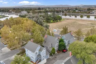 704 Almond St, Suisun City, CA 94585 - Photo 25