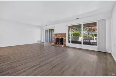 2 Valley Green Street, Santa Rosa, CA 95409 - Photo 3
