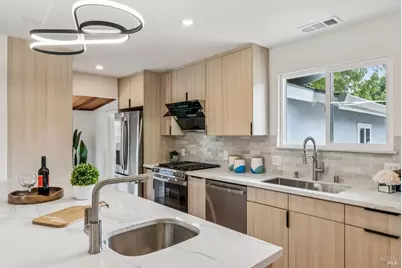 534 Rowland Boulevard, Novato, CA 94947 - Photo 13