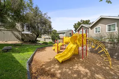 1263 Valley Oak Court #D, Novato, CA 94947 - Photo 47