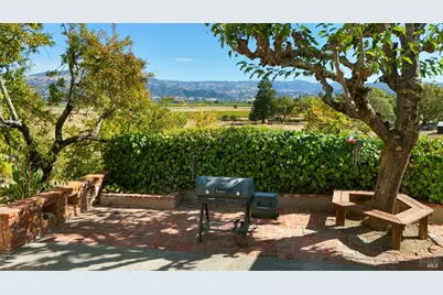 17698 Healdsburg Avenue, Healdsburg, CA 95448 - Photo 15