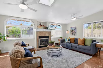 860 Hanlon Way, Benicia, CA 94510 - Photo 27