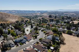 860 Hanlon Way, Benicia, CA 94510 - Photo 79