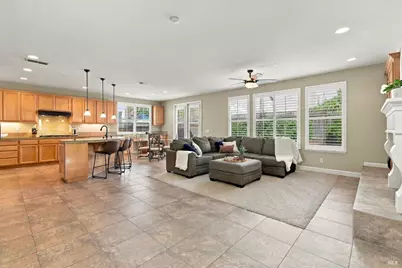 754 Burgundy Way, Windsor, CA 95492 - Photo 3