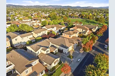 754 Burgundy Way, Windsor, CA 95492 - Photo 57