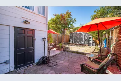 1160 Powell Street, Oakland, CA 94608 - Photo 41