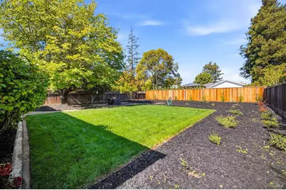 2728 Illinois Street, Napa, CA 94558 - Photo 29