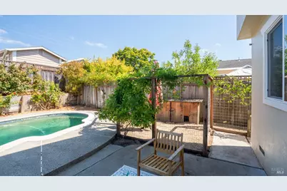 423 Donner Avenue, Petaluma, CA 94954 - Photo 27