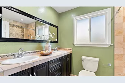 423 Donner Avenue, Petaluma, CA 94954 - Photo 17