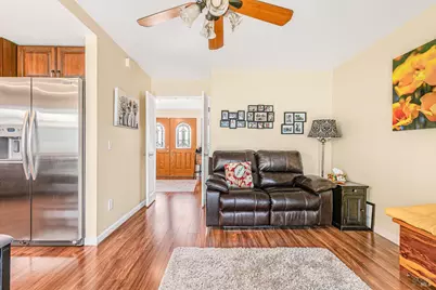 7125 Fairfield Drive, Santa Rosa, CA 95409 - Photo 15