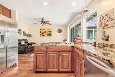 7125 Fairfield Drive, Santa Rosa, CA 95409 - Photo 13