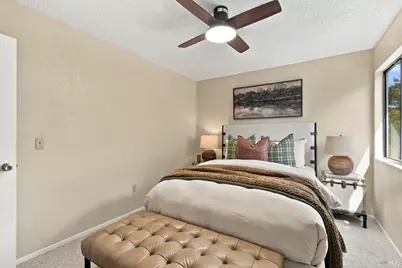 31 Wharf Circle, San Rafael, CA 94903 - Photo 17