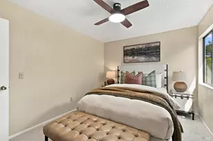 31 Wharf Cir, San Rafael, CA 94903 - Photo 17