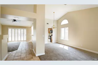 596 Rambleton Drive, Vacaville, CA 95688 - Photo 9