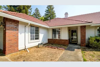596 Rambleton Drive, Vacaville, CA 95688 - Photo 5