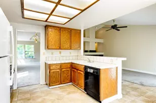 596 Rambleton Dr, Vacaville, CA 95688 - Photo 7