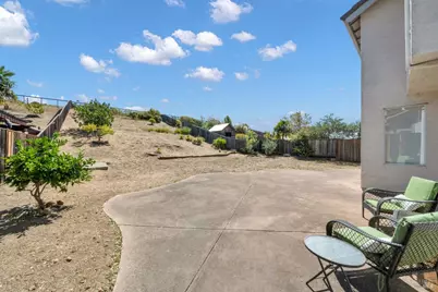 1028 Sandhurst Drive, Vallejo, CA 94591 - Photo 25