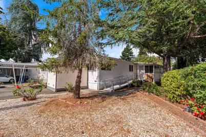 22 Hemlock Court, Rohnert Park, CA 94928 - Photo 3