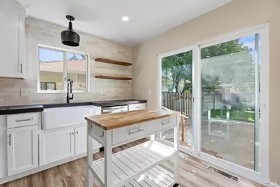 451 Observatory Avenue, Ukiah, CA 95482 - Photo 9