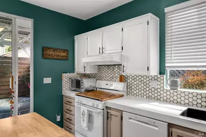 2452 Jadeite Way, Santa Rosa, CA 95404 - Photo 11