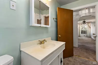 428 E I Street, Benicia, CA 94510 - Photo 21