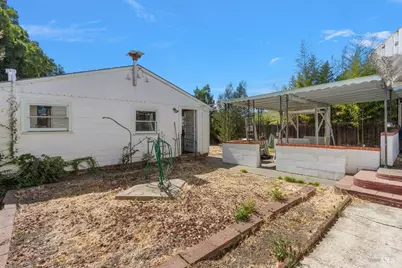 428 E I Street, Benicia, CA 94510 - Photo 27