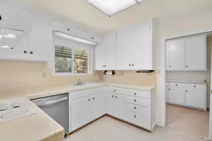 2117 Harris Ct, Santa Rosa, CA 95401 - Photo 5