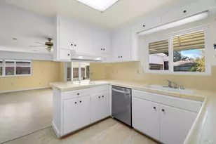 2117 Harris Ct, Santa Rosa, CA 95401 - Photo 3