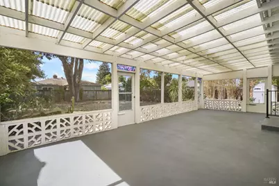 2117 Harris Court, Santa Rosa, CA 95401 - Photo 39