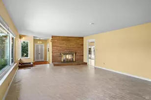 2117 Harris Ct, Santa Rosa, CA 95401 - Photo 11