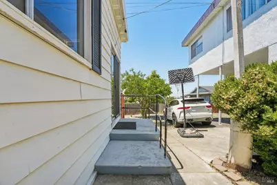 517 Branciforte Street, Vallejo, CA 94590 - Photo 45