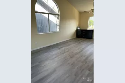 1007 Valley Oak Way, Fairfield, CA 94533 - Photo 3