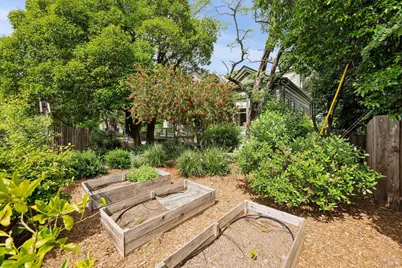 350 Linden Street, Sonoma, CA 95476 - Photo 7
