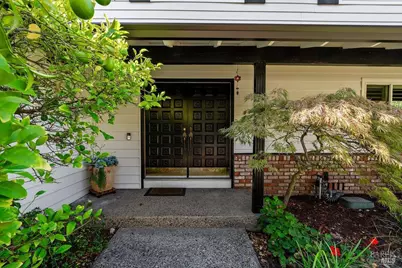 1818 Sherwood Court, Santa Rosa, CA 95405 - Photo 3