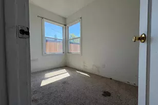 909 Hendley St, Santa Rosa, CA 95404 - Photo 29