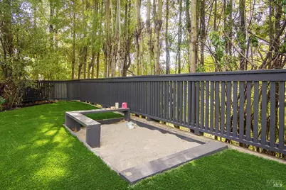 16 Corte Los Sombras, Greenbrae, CA 94904 - Photo 27